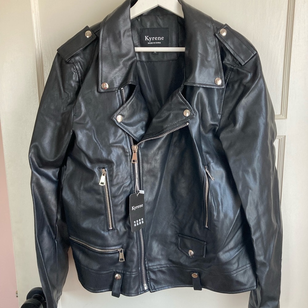 BNWT Faux leather black biker jacket men’s XL